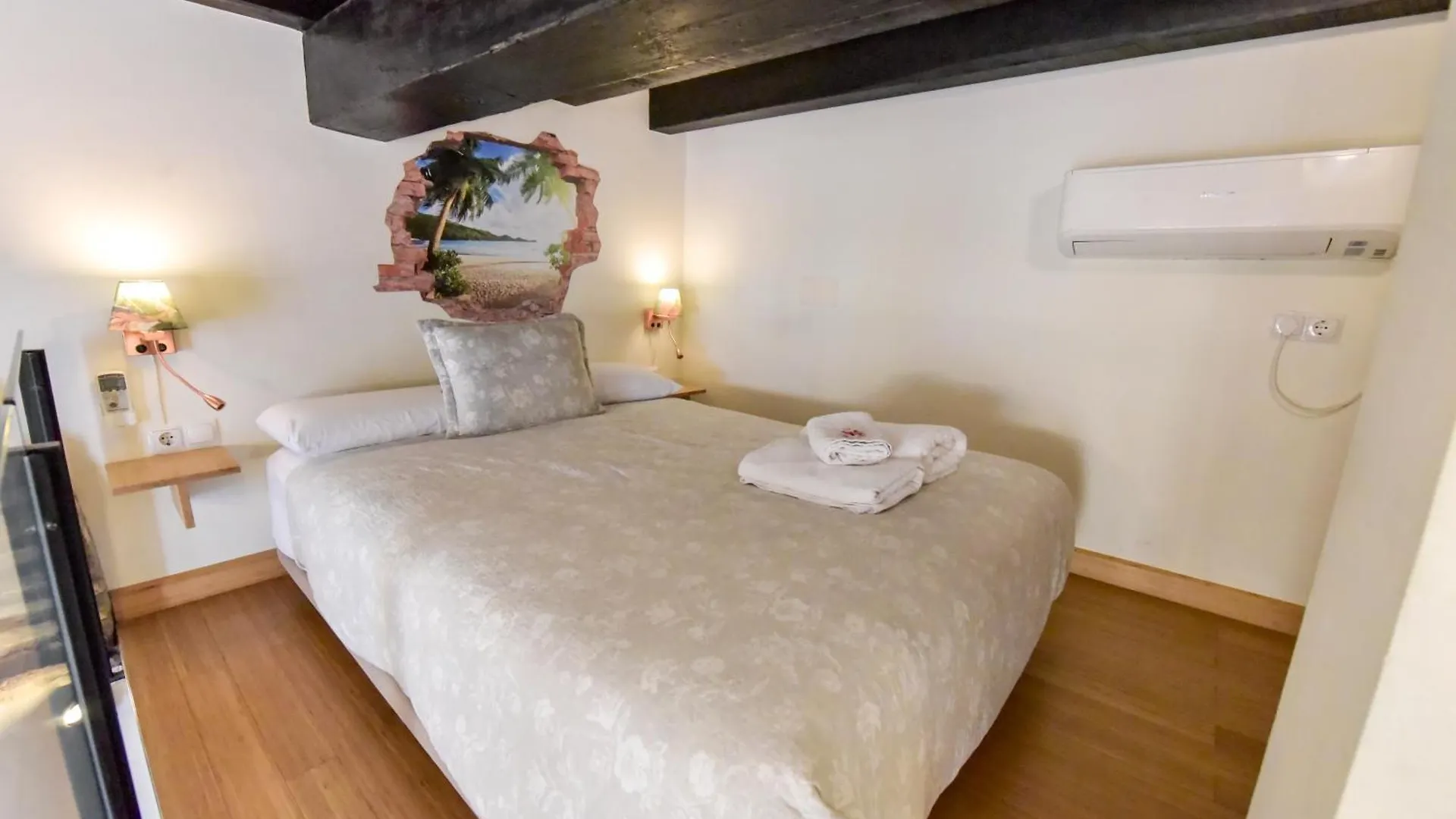 New! Exclusive Loft-Duplex Justa - Only Adults Apartment Seville 0*,  Spain
